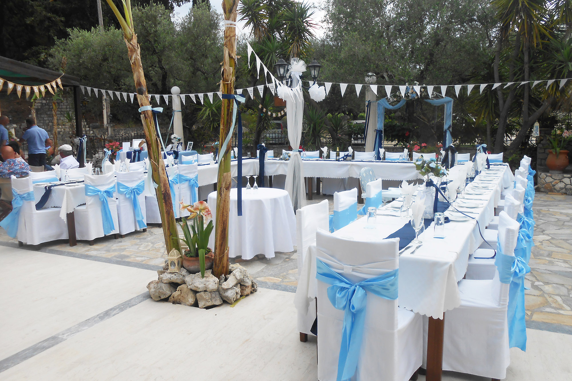 Book your wedding day in Akropolis Restaurant Laganas